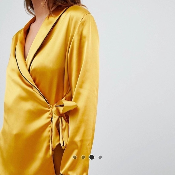 Shiny PJ wrap top - Picture 2 of 9